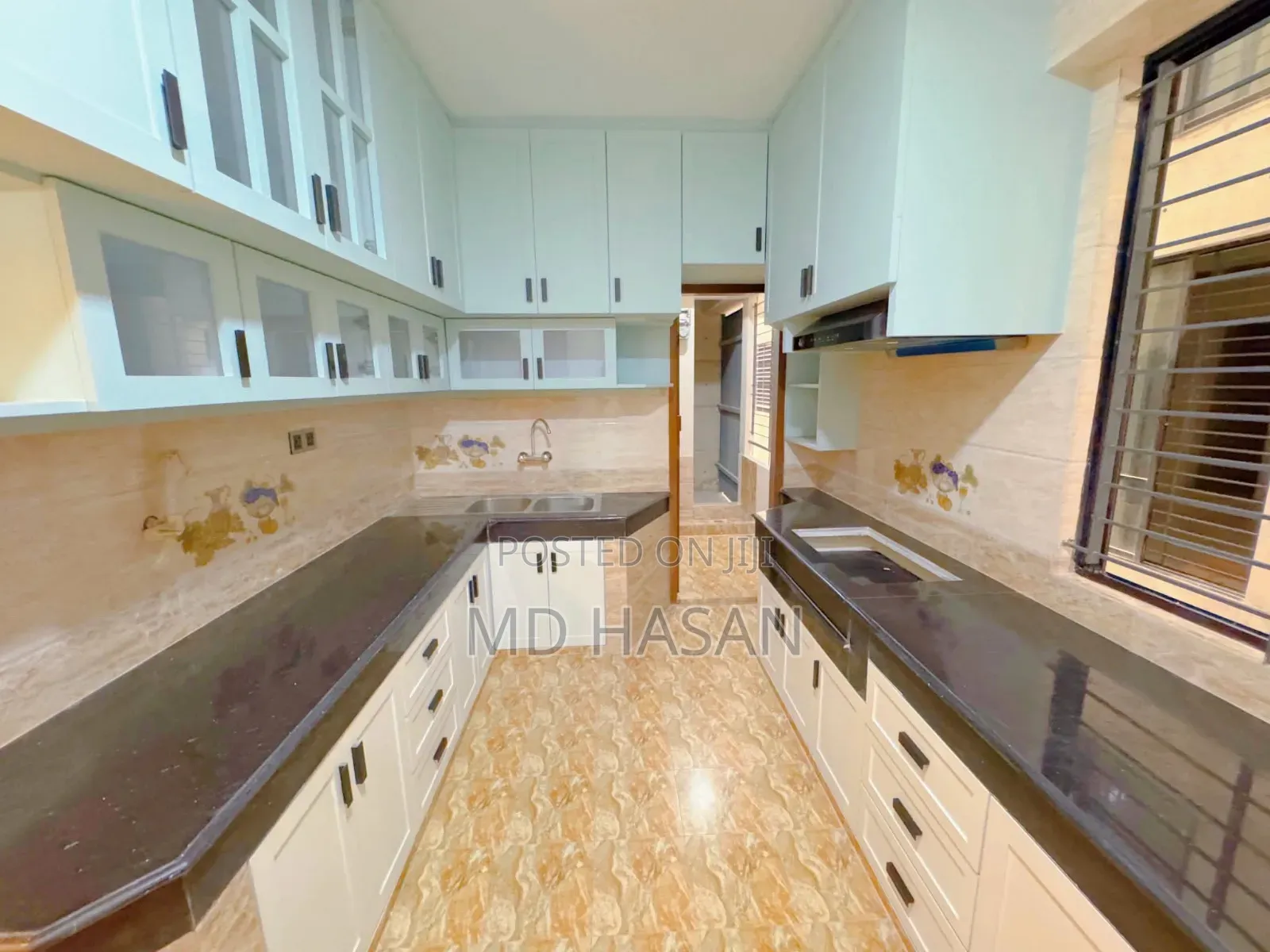 4bdrm Apartment in Un Furnished Flat for Rent