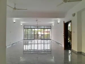 Photo - 3bdrm Apartment in Gulshan 2 Un for Rent