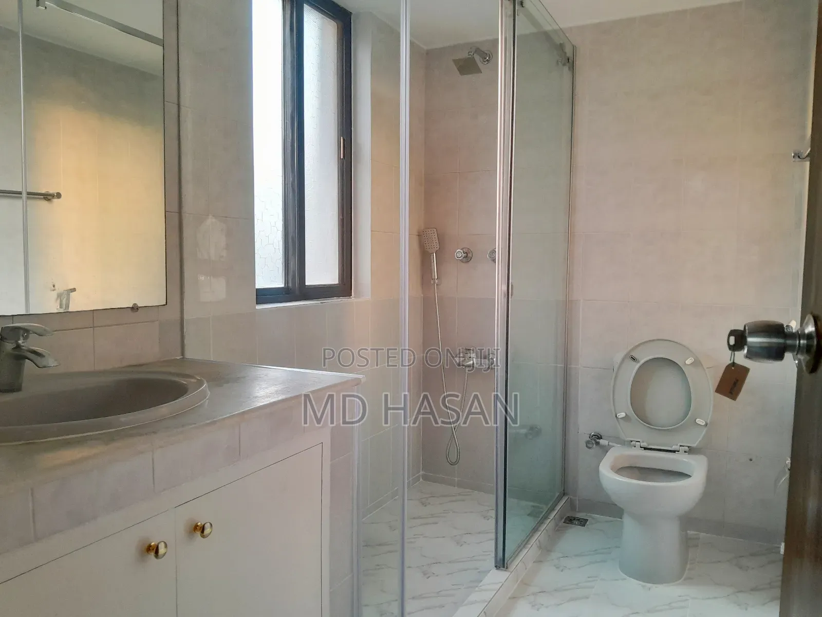 3bdrm Apartment in Gulshan 2 Un for Rent