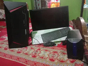 Gigabyte GA-H110MSTX-HD3-ZK 8GB Intel Core i5 HDD+SSD 512GB