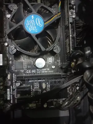 Gigabyte GA-H110MSTX-HD3-ZK 8GB Intel Core i5 HDD+SSD 512GB