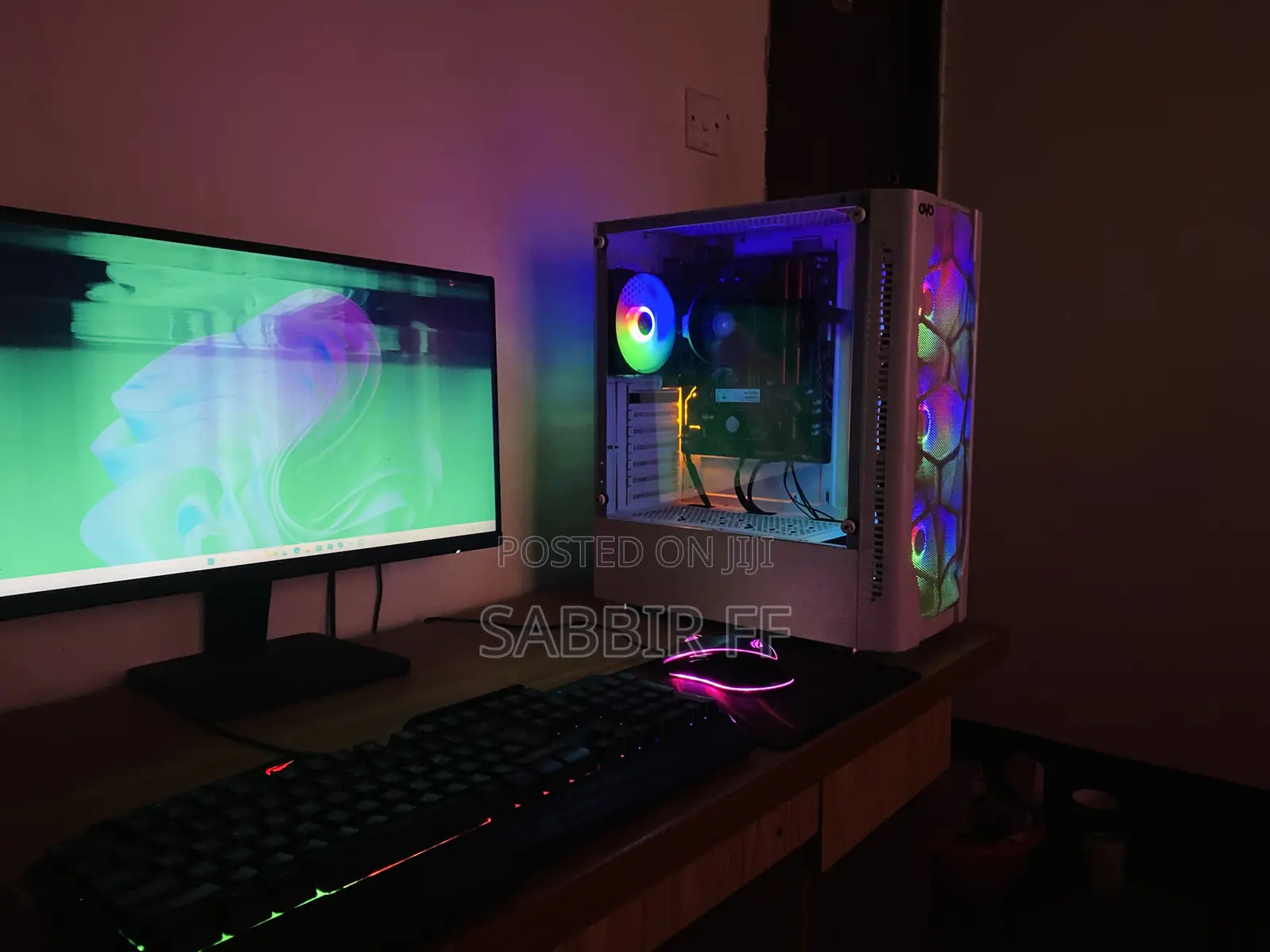 Desktop Computer Microsoft 16GB AMD Ryzen 5 SSD 256GB