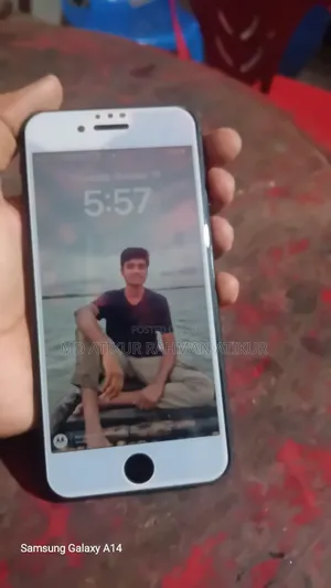 Apple iPhone 8 64 GB Black