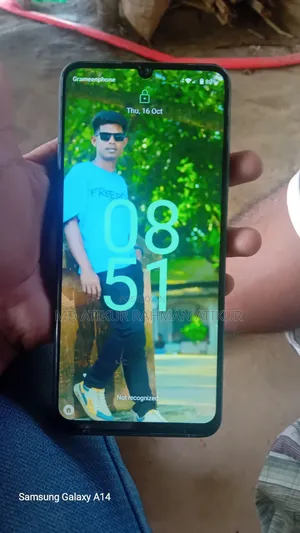 Photo - Realme C53 128 GB Black