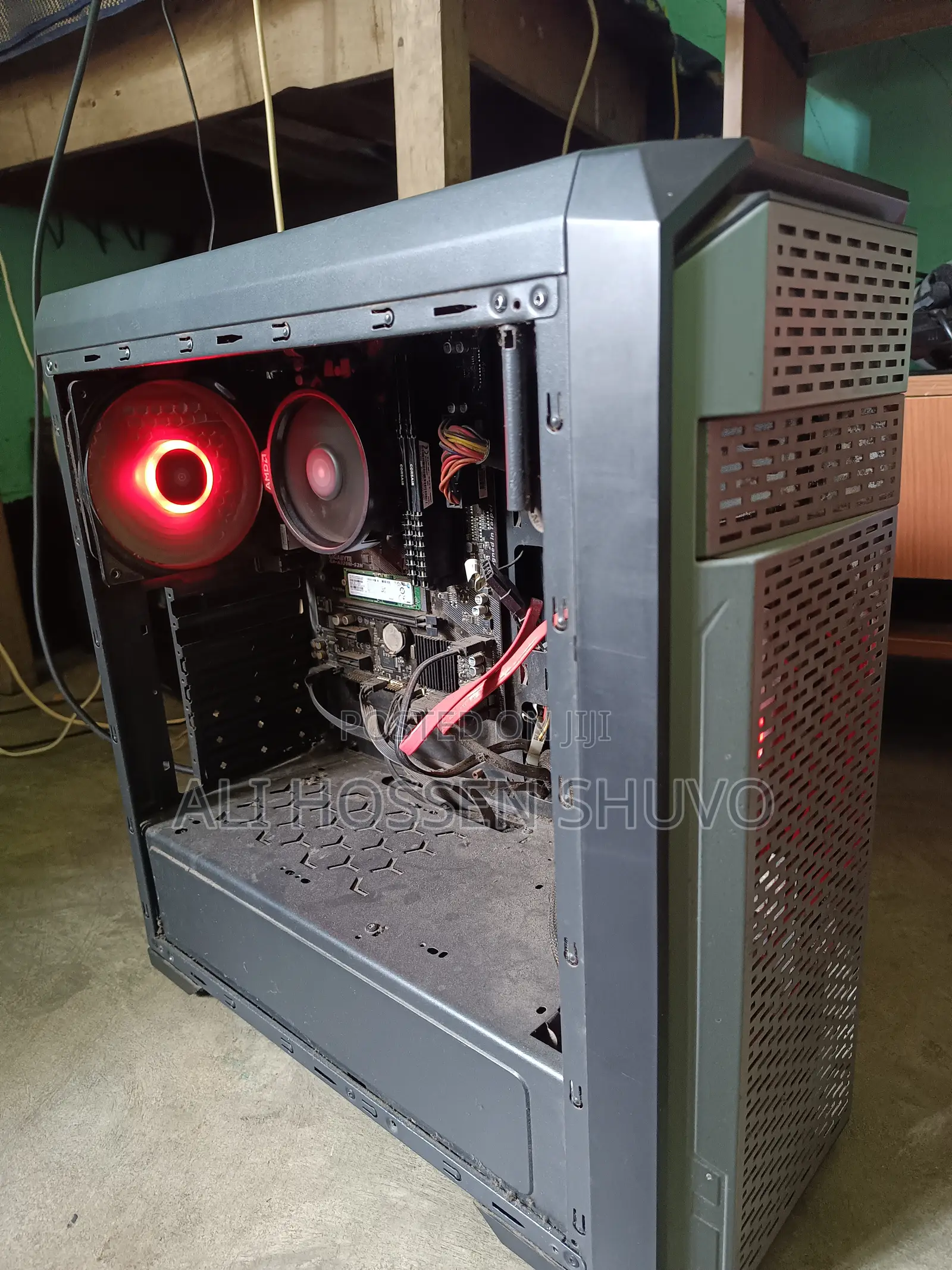 Desktop Computer Asus 8GB AMD Ryzen 3 SSD 256GB