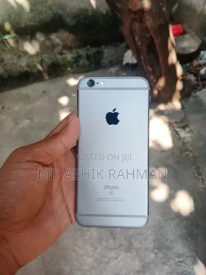 Photo - New Apple iPhone 6s 64 GB Black