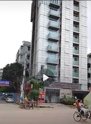 20bdrm House in Uttara for Sale