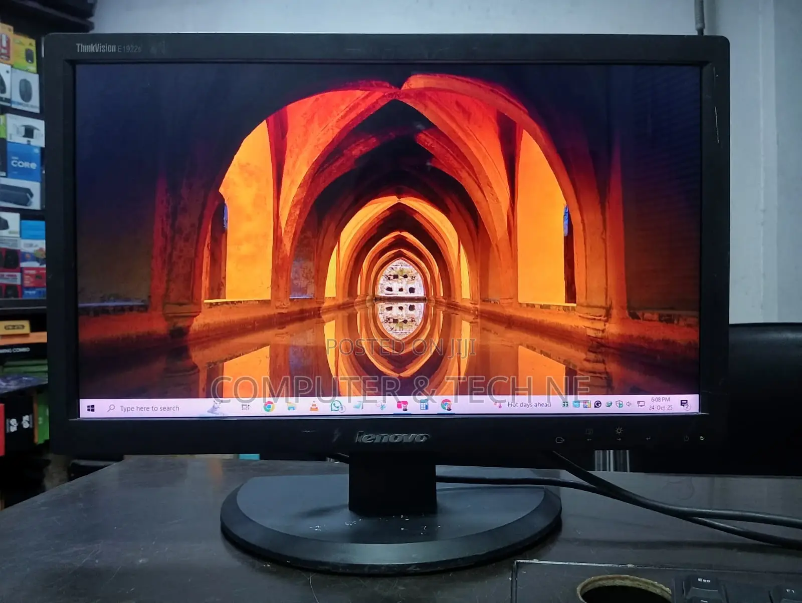 Lenovo 19" Wide Led Monitor – Full Fresh Condition