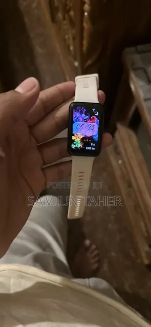 Photo - Huawei Watch Fit