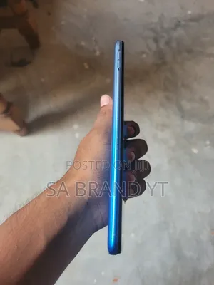 Infinix Hot 12 Play 64 GB Blue