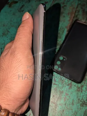 Samsung Galaxy S20 128 GB Gray