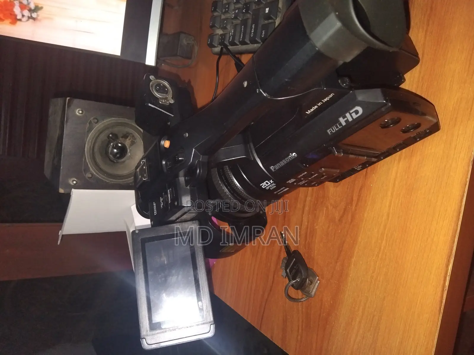 Panasonic Hc-Pv100 Professional Camcorder