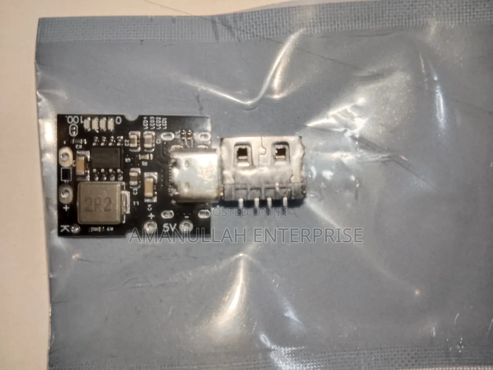 Type-C Usb 5v 2a Boost Converter and Lithium Battery Charging Protect