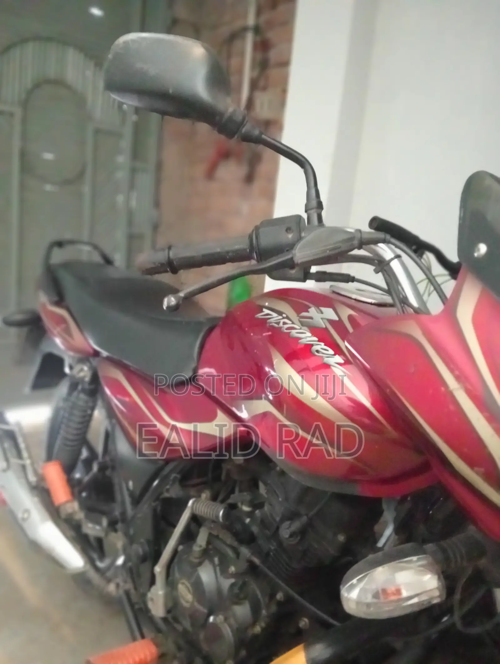 Bajaj Discover 100 2017 Red