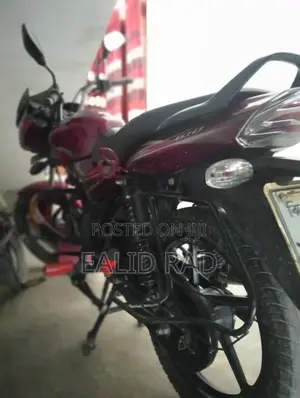 Bajaj Discover 100 2017 Red