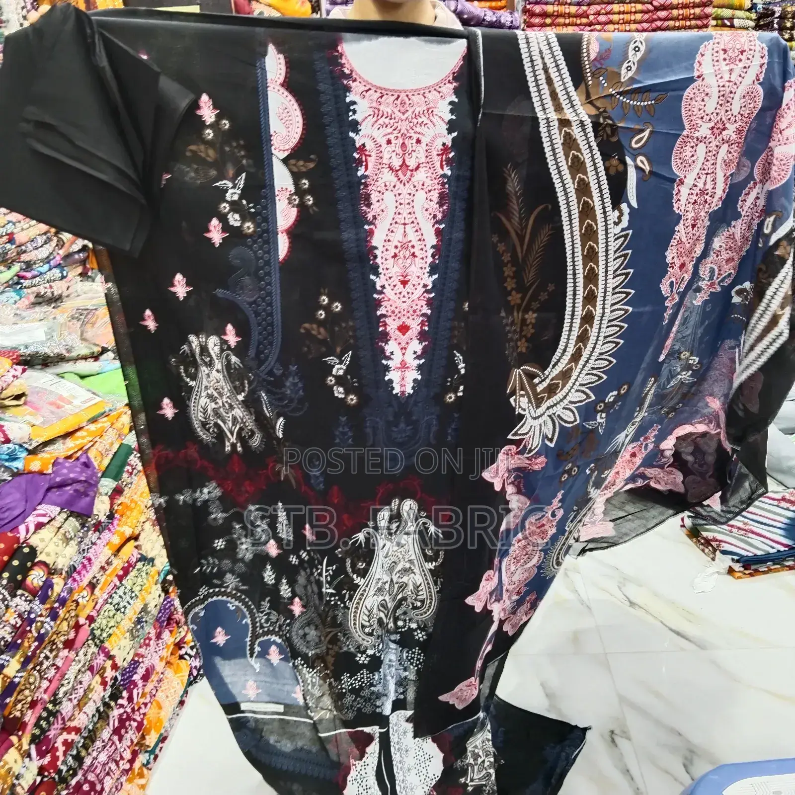  আজকের মেলায় জমজম টাইটেল নতুন কালেকশন — সৌন্দর্যে নতুন ছোঁয়া!