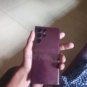 Photo - Samsung Galaxy S22 Ultra 5G 256 GB