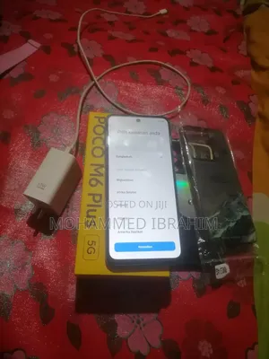 Photo - Xiaomi Poco M6 Pro 256 GB Purple