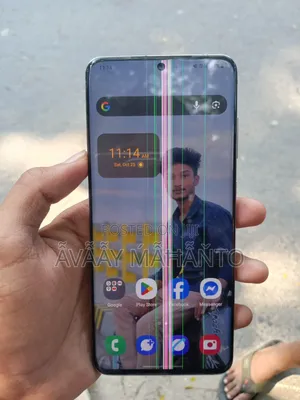 Photo - Samsung Galaxy S20 128 GB White