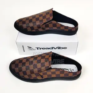 Photo - Stylish Haf Daba Shoes Fashion Black For Men Comfortabl Treadvibe H10