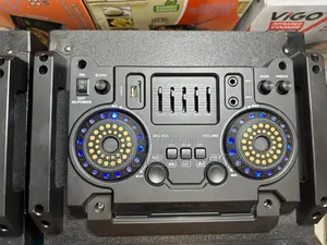 Abs Dj Spekar 12" করে চারটি Spekar ফ্রেশ আছে একদম নতুন বিক্রি করা হবে