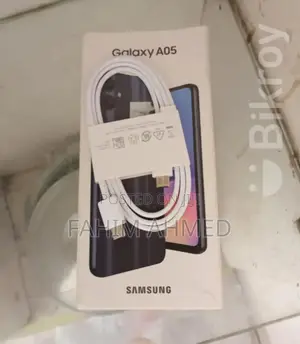 Photo - New Samsung Galaxy A05 64 GB Black