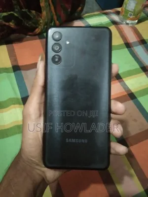 Photo - Samsung Galaxy A04s 64 GB Black