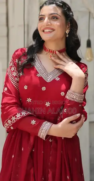 থ্রি পিস পার্টি গাউন