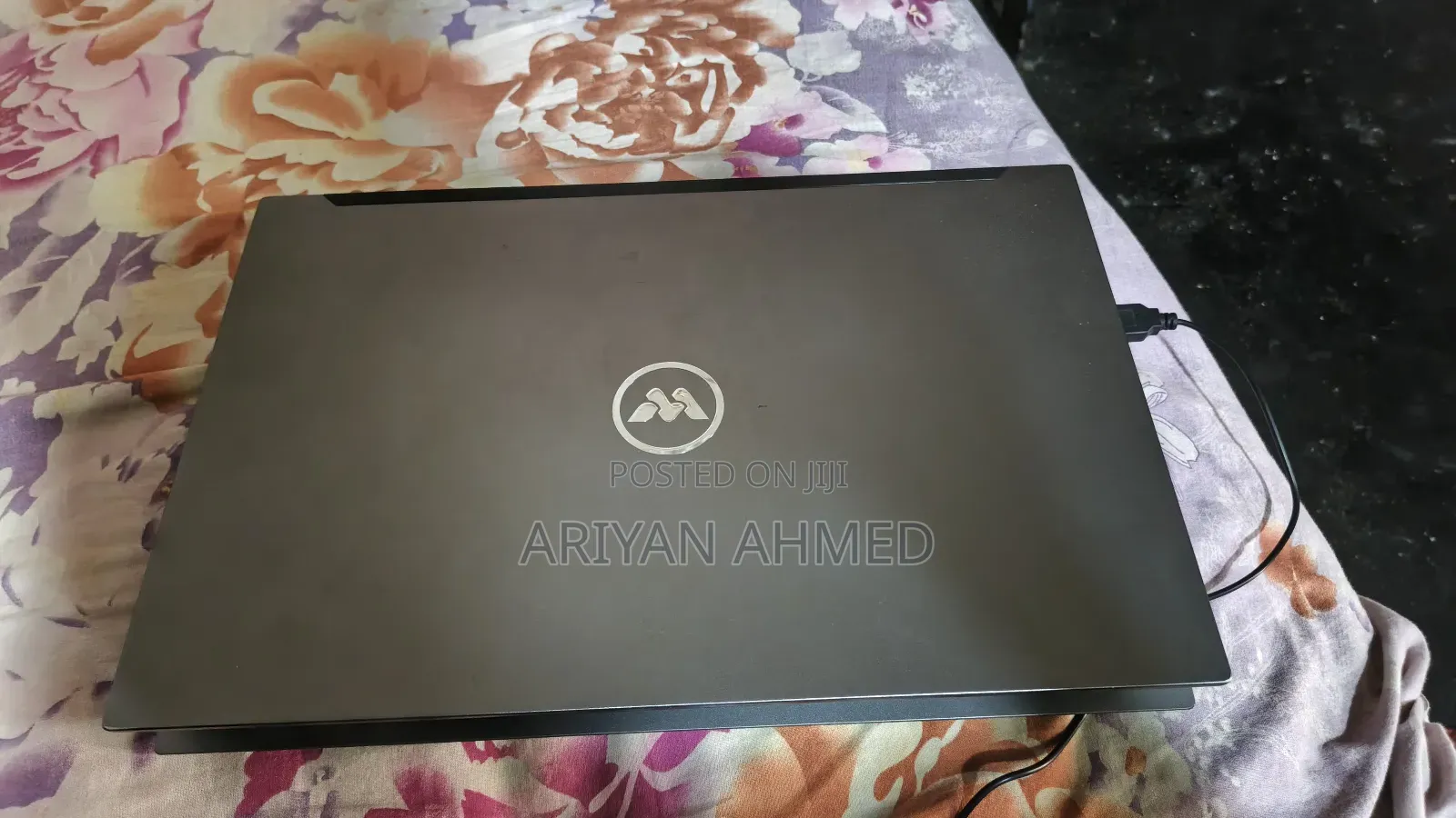 Laptop 8GB Intel Core I3 HDD+SSD 1T