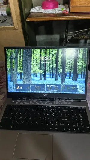 Laptop 8GB Intel Core I3 HDD+SSD 1T