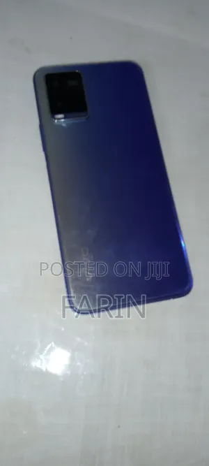 Vivo Y21 64 GB Blue