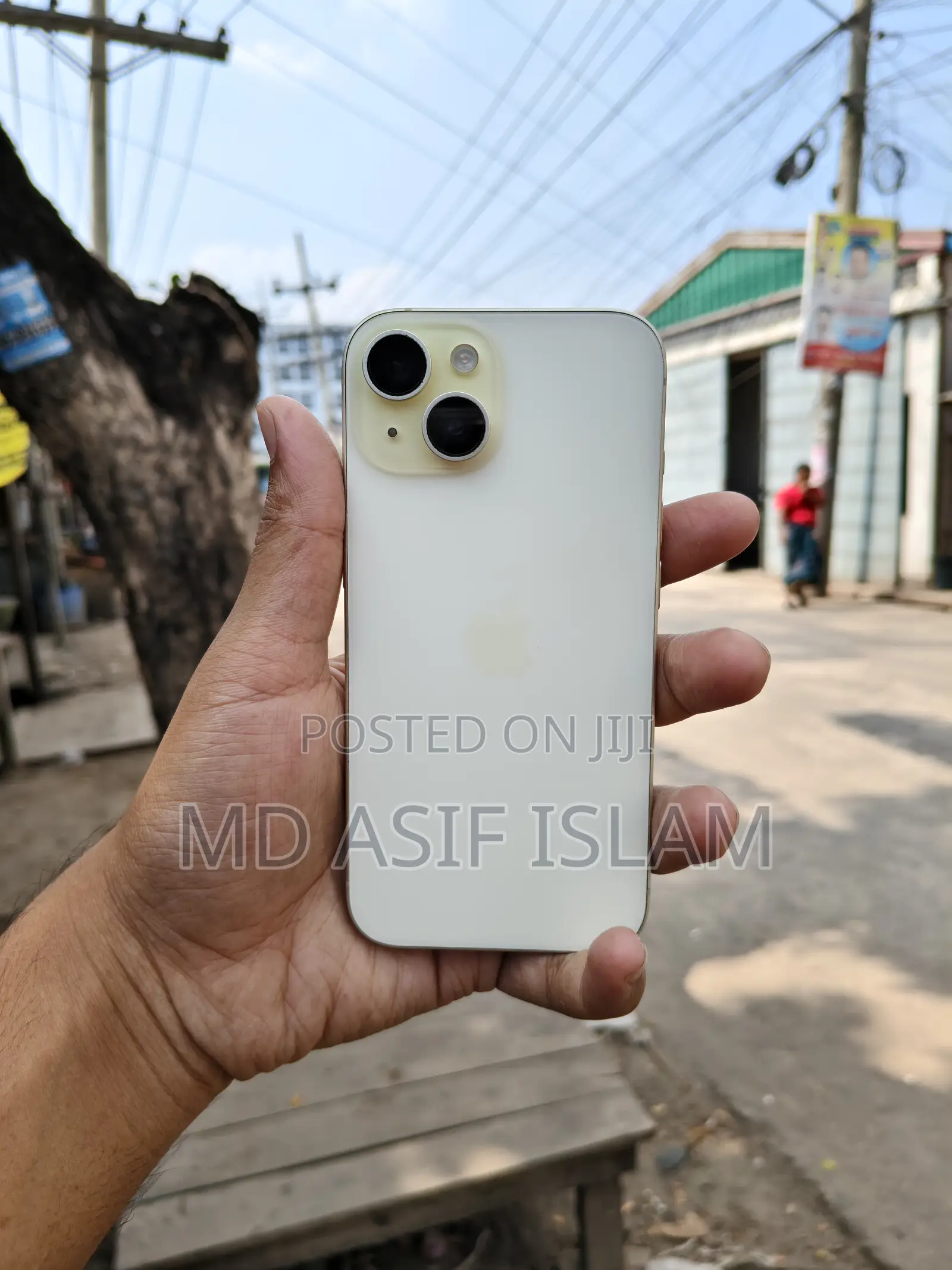 Apple iPhone 15 128 GB Yellow