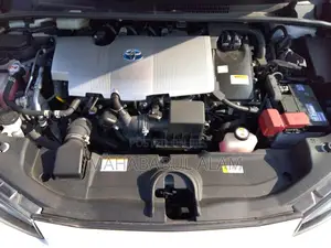 Toyota Prius 2020 Pearl
