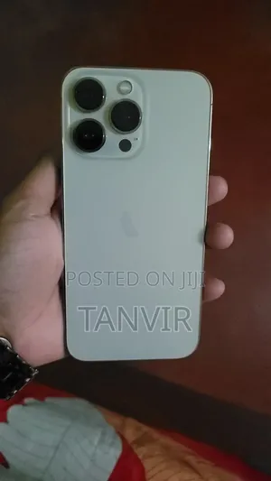 Photo - Apple iPhone 13 Pro 256 GB Rose Gold