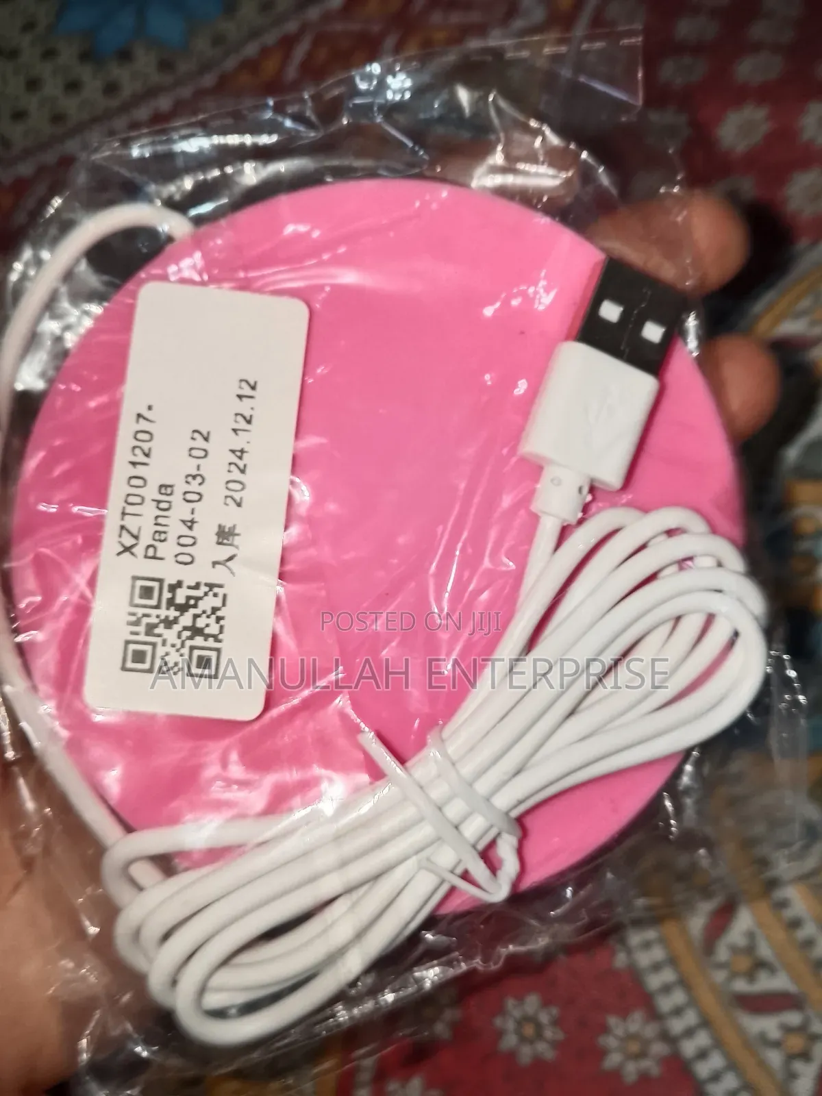 Usb Cup Warmer to Keep Beverages Warm.