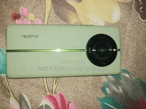 Photo - Realme 11 Pro+ 256 GB