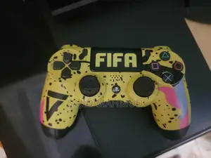 Photo - Ps4 Fat With Games