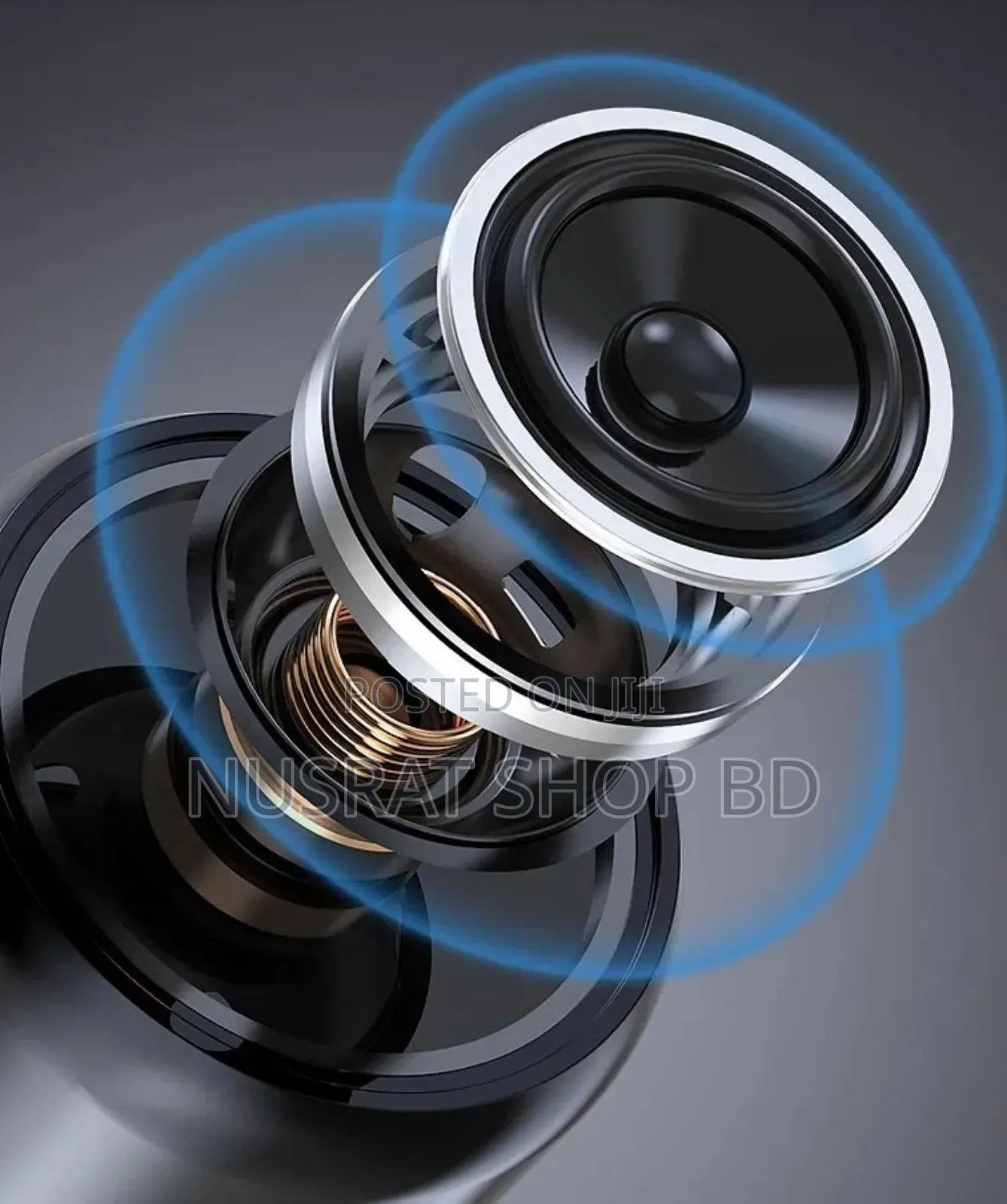 Portable Bluetooth Speaker With Zoomable Flashlight - Fm Radio11165