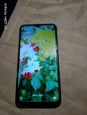 Samsung Galaxy A10 32 GB Black