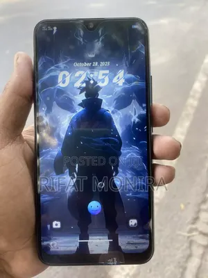 Photo - Vivo Y17 256 GB Blue