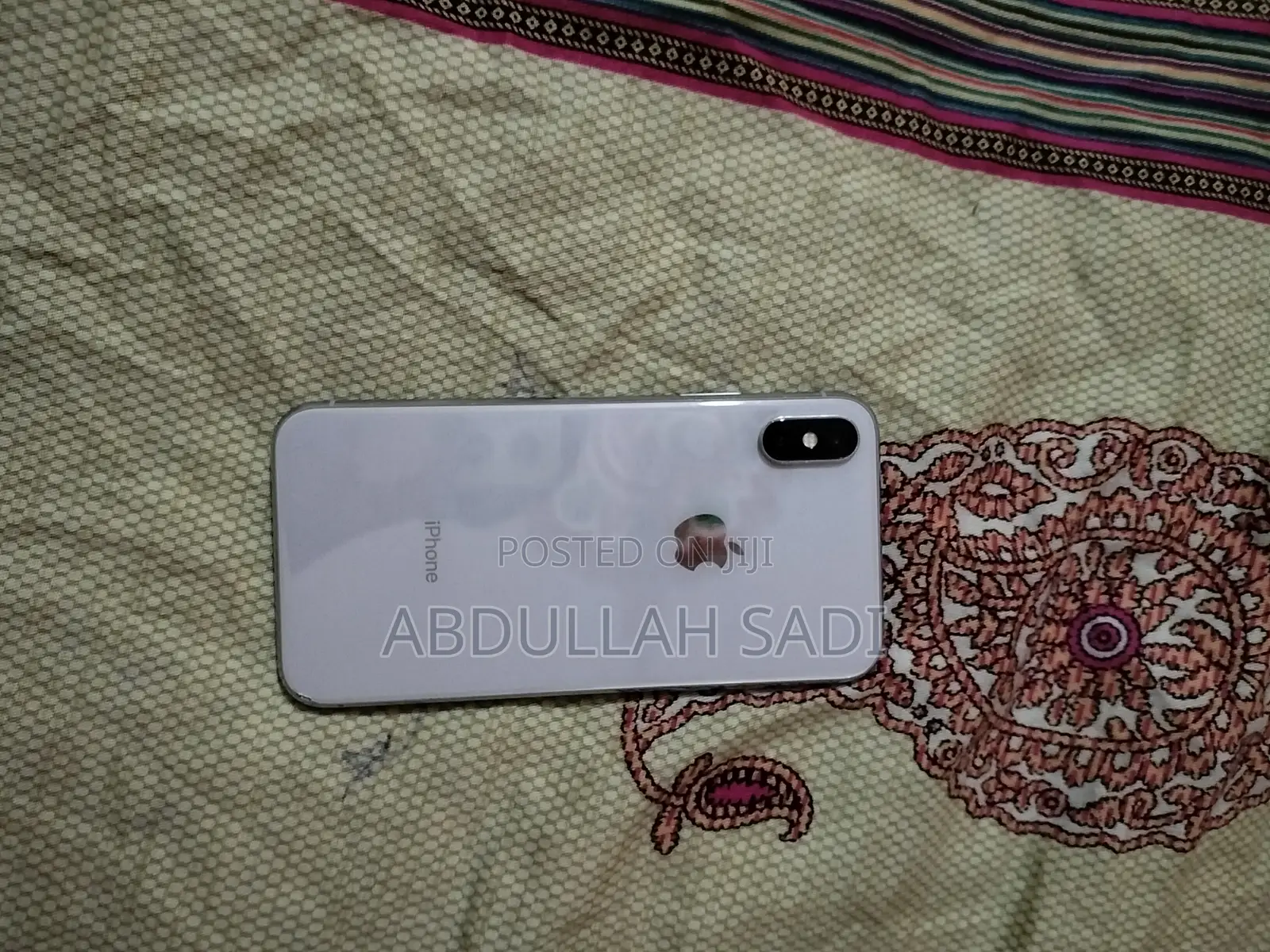 Apple iPhone X 64 GB White