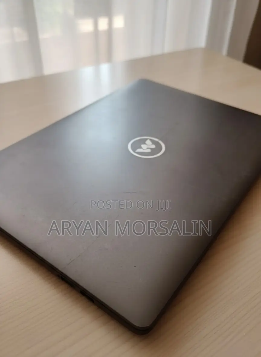 Laptop 4GB Intel Core I3 HDD 1T