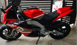 Aprilia 2020 Orange