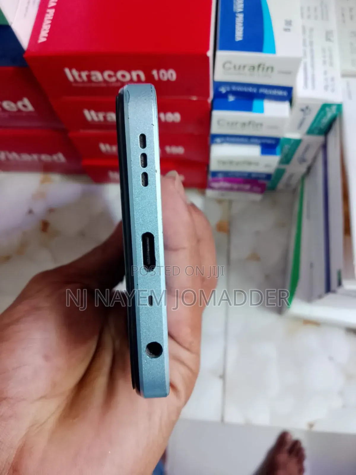 Oppo A18 128 GB Blue
