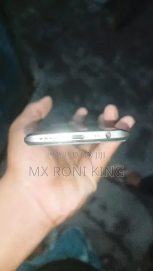 Realme 8 5G 128 GB Black