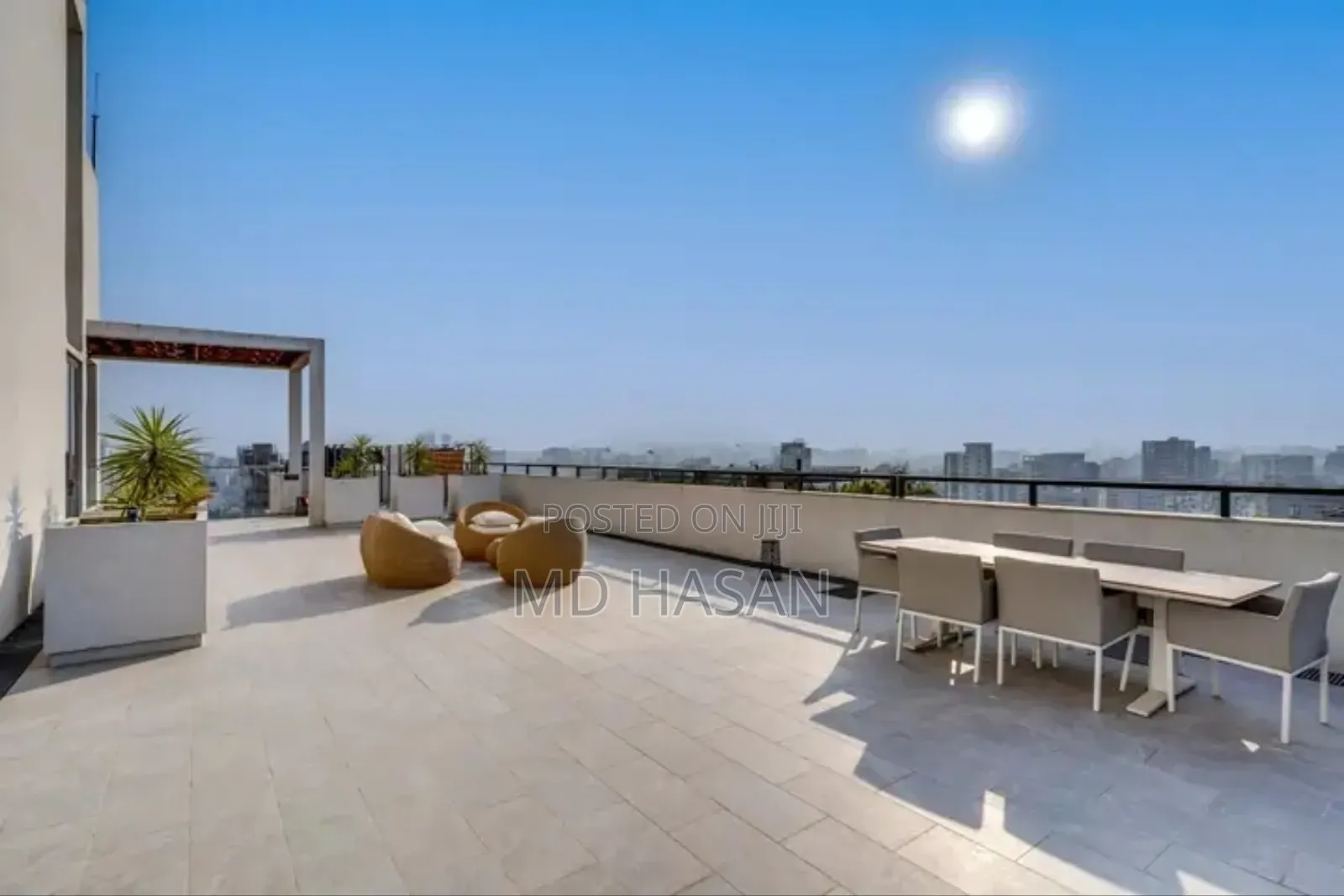 3bdrm Apartment in Semi Furnished for Rent