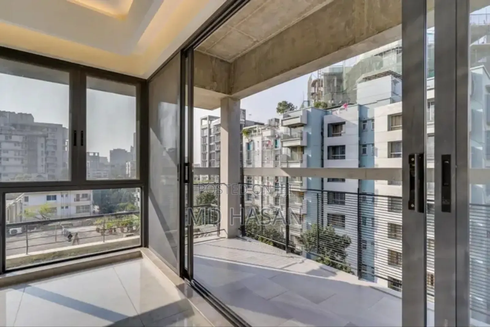 3bdrm Apartment in Semi Furnished for Rent