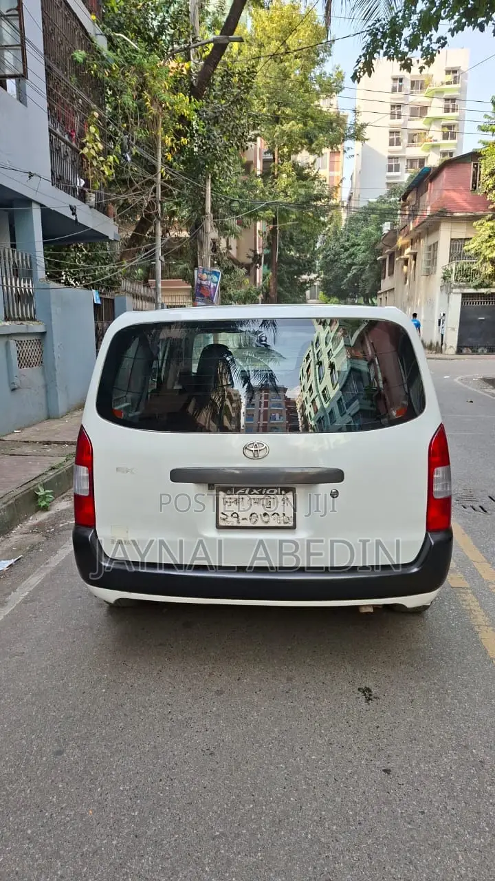 Toyota Probox 1.5 CNG 2WD 2004 White