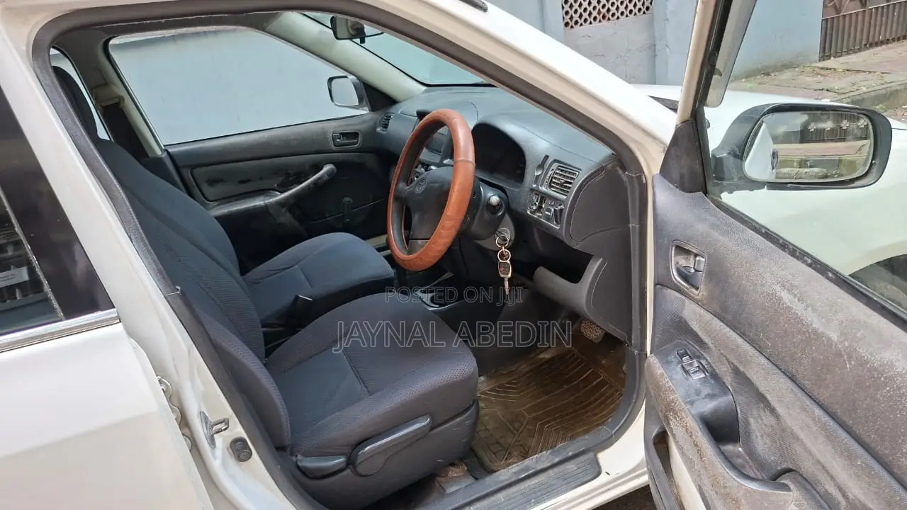 Toyota Probox 1.5 CNG 2WD 2004 White