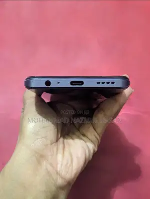 Photo - Vivo iQOO 128 GB Black